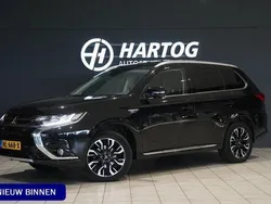 Zwart Gebruikt 2015 Mitsubishi Outlander Instyle SUV | € 19.650 (Duur)