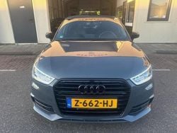 Grijs Gebruikt 2017 Audi A1 Sportback Sport Hatchback | € 17.450 (Iets duurder)