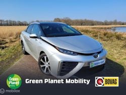 Grijs Gebruikt 2016 Toyota Mirai Executive Sedan | € 25.950
