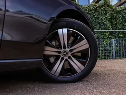 Mercedes C300e
