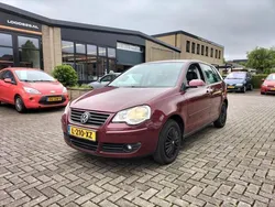 Rood Gebruikt 2006 VW Polo Trendline Hatchback | € 1.999 (Goede deal)