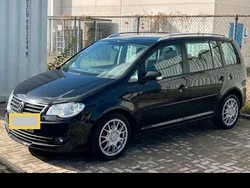 Zwart Gebruikt 2009 VW Touran Comfortline MPV | € 3.900 (Eerlijke prijs)