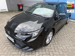 Zwart Gebruikt 2020 Toyota Corolla Hybrid Comfort Hatchback | € 18.750 (Super prijs)