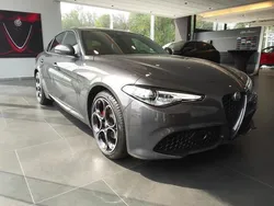 Beige Gebruikt 2023 Alfa Romeo Giulia Sprint Sprint Coupé | € 42.000