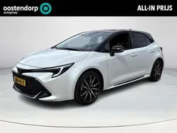 Wit Gebruikt 2024 Toyota Corolla Hybrid Plus Hatchback | € 34.945 (Super prijs)