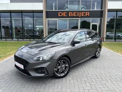 Grijs Gebruikt 2021 Ford Focus ST-Line X Stationwagen | € 23.445 (Eerlijke prijs)