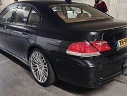 Zwart Gebruikt 2005 BMW 740 Sedan | € 10.000