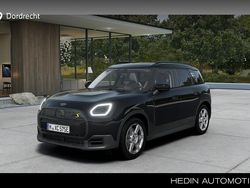 Zwart Nieuw 2025 Mini Countryman Classic SUV | € 46.300 (Goede deal)