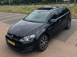 Zwart Gebruikt 2014 VW Golf VII Highline Stationwagen | € 6.749 (Goede deal)