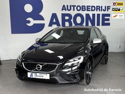 Zwart Gebruikt 2018 Volvo V40 Business Edition Stationwagen | € 16.495 (Eerlijke prijs)
