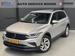 Grijs Gebruikt 2022 VW Tiguan Life SUV | € 30.625 (Super prijs)