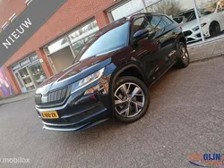 Zwart Gebruikt 2021 Skoda Kodiaq SportLine SUV | € 32.950 (Eerlijke prijs)