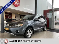 Grijs, metallic lak Gebruikt 2008 Mitsubishi Outlander Edition SUV | € 3.950 (Iets duurder)