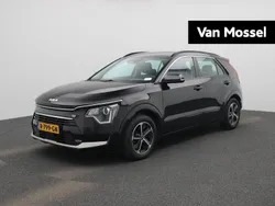 Zwart Gebruikt 2022 Kia Niro SUV | € 27.400 (Eerlijke prijs)