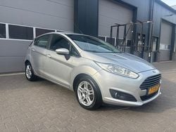 Grijs Gebruikt 2014 Ford Fiesta Titanium Hatchback | € 6.995 (Goede deal)