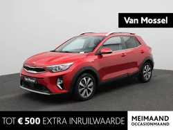 Rood Gebruikt 2021 Kia Stonic SUV | € 14.945 (Eerlijke prijs)