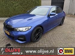 Blauw Gebruikt 2021 BMW 318 M Sport Sedan | € 32.850 (Iets duurder)