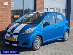 Blauw Gebruikt 2011 Toyota Aygo Comfort Hatchback | € 1.950 (Eerlijke prijs)