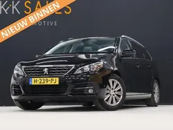 Zwart Gebruikt 2020 Peugeot 308 Premium Stationwagen | € 9.740 (Goede deal)