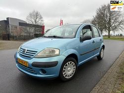 Blauw Gebruikt 2003 Citroën C3 Prestige Hatchback | € 999 (Eerlijke prijs)