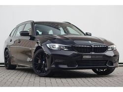 Zwart Gebruikt 2021 BMW 330 Sport Line Stationwagen | € 28.950 (Super prijs)