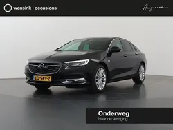 Zwart, metallic lak Gebruikt 2019 Opel Insignia Innovation Hatchback | € 18.935 (Super prijs)