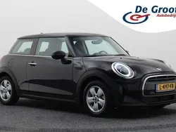 Zwart Gebruikt 2021 Mini Cooper Essential Hatchback | € 18.950 (Super prijs)