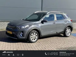 Grijs, metallic lak Gebruikt 2021 Kia Stonic SUV | € 16.435 (Goede deal)