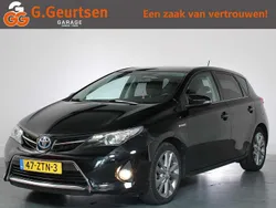 Zwart Gebruikt 2013 Toyota Auris Hybrid Hatchback | € 8.900 (Eerlijke prijs)