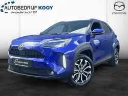 Blauw, metallic lak Gebruikt 2024 Toyota Yaris Cross Limited SUV | € 29.950 (Eerlijke prijs)