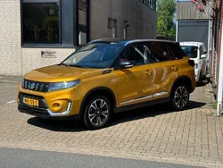 Geel Gebruikt 2023 Suzuki Vitara Style SUV | € 28.750 (Iets duurder)