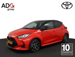 Rood Gebruikt 2021 Toyota Yaris Hybrid Edition Hatchback | € 23.450 (Eerlijke prijs)