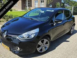 Zwart Gebruikt 2014 Renault Clio IV Hatchback | € 6.295 (Eerlijke prijs)