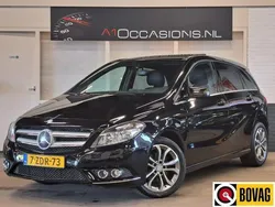 Zwart, metallic lak Gebruikt 2012 Mercedes B180 Ambition MPV | € 10.795 (Eerlijke prijs)