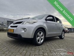 Grijs Gebruikt 2009 Toyota Urban Cruiser Hatchback | € 5.990 (Eerlijke prijs)