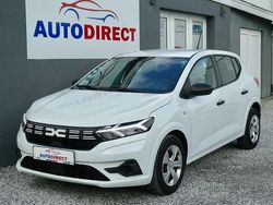 Wit Gebruikt 2024 Dacia Sandero Expression Hatchback | € 11.990