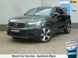 Zwart Gebruikt 2022 Volvo XC40 Plus SUV | € 38.445 (Eerlijke prijs)