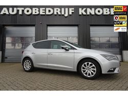 Grijs Gebruikt 2017 Seat Leon CONNECT Hatchback | € 13.850 (Iets duurder)