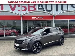 Grijs Gebruikt 2021 Peugeot 5008 GT MPV | € 27.950 (Eerlijke prijs)