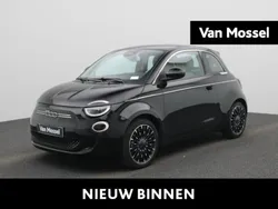 Zwart Gebruikt 2023 Fiat 500e La Prima Hatchback | € 26.400 (Iets duurder)
