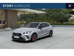 Grijs Nieuw 2025 BMW 120 Comfort Edition Hatchback | € 56.633 (Iets duurder)