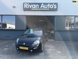 Zwart Gebruikt 2013 Fiat Punto Lounge Hatchback | € 4.450 (Eerlijke prijs)