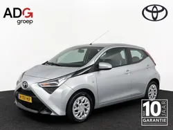 Grijs Gebruikt 2020 Toyota Aygo X-play Hatchback | € 11.250 (Eerlijke prijs)
