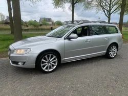 Grijs Gebruikt 2016 Volvo V70 Inscription Stationwagen | € 6.495 (Eerlijke prijs)