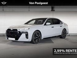 Grijs Gebruikt 2025 BMW i7 M Sport Sedan | € 97.900 (Goede deal)