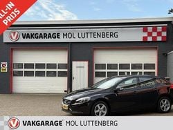 Zwart Gebruikt 2015 Volvo V40 Summum Stationwagen | € 12.895 (Iets duurder)