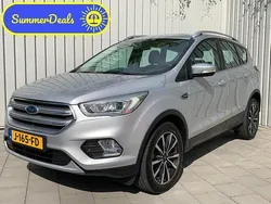 Grijs Gebruikt 2017 Ford Kuga Trend SUV | € 10.945 (Goede deal)
