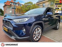 Blauw Gebruikt 2021 Toyota RAV4 Executive SUV | € 31.450