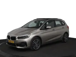 Grijs Gebruikt 2021 BMW 218 Executive Stationwagen | € 27.950 (Iets duurder)