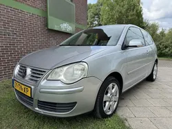 Grijs Gebruikt 2007 VW Polo Comfortline Hatchback | € 1.745 (Eerlijke prijs)
